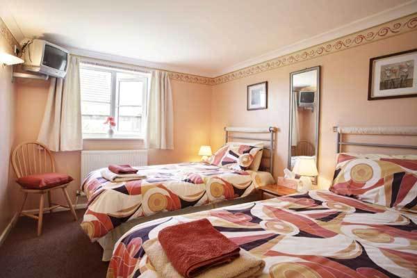 St Edmundsbury B&B Drayton  Habitación foto