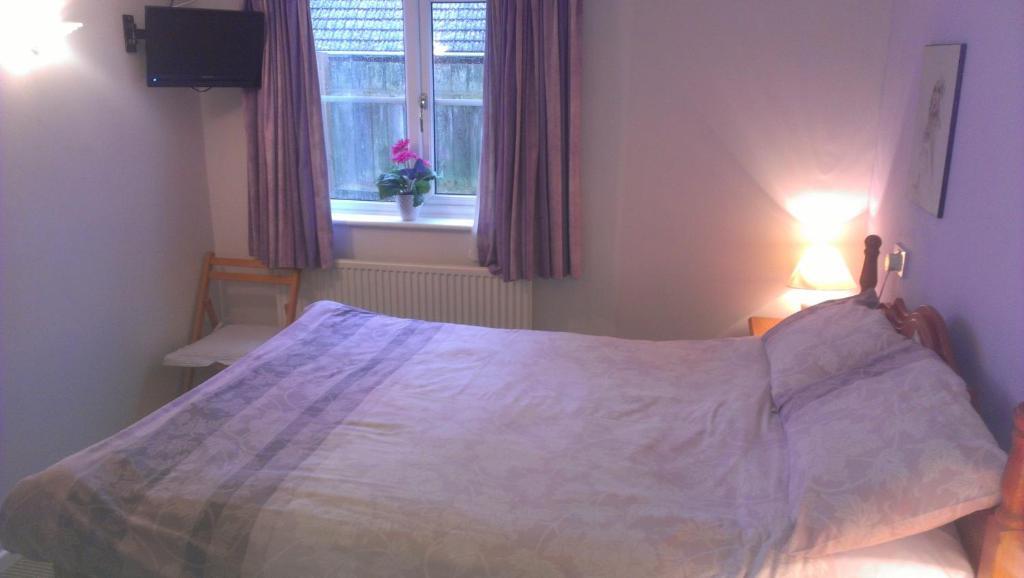 St Edmundsbury B&B Drayton  Exterior foto